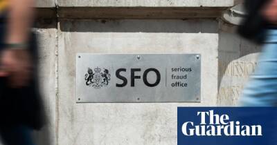 Fraud prosecutors concealed misconduct files in bribery inquiry, court hears