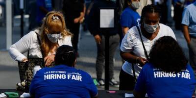 Jobless Claims Fall to Pandemic Low as Labor Market Remains Tight