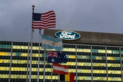 Stocks making the biggest moves after hours: Ford, eBay, Twilio and more
