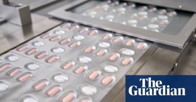 Pfizer strikes deal to allow generic versions of its Covid pill for world’s poor