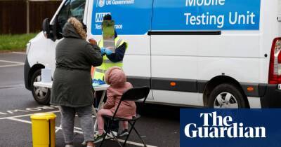 NHS test-and-trace contractor cuts guaranteed pay by one-third