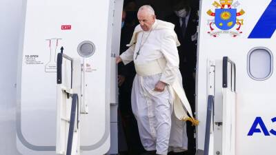 Europe 'torn by nationalist egoism' on migration, says Pope on Greece visit