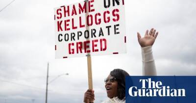 Kellogg to replace 1,400 strikers as deal is rejected