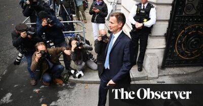 Jeremy Hunt welcomed by Tories as he tears up Liz Truss’s fiscal plan