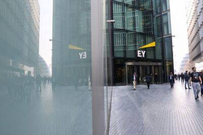 EY UK partner pay hits record £803,000 as break-up looms