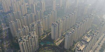 Chinese Property Bonds Set Record Lows as Investors Lose Faith