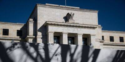 Fed Minutes Show Most Officials Favored Slowing Rate Rises Soon