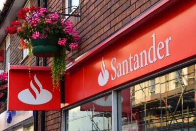 Crypto News Summary: UK Santander to Block Payments to Exchanges, BTC 50K Silk Road Guilty Plea, Ledger Live & Solana Mobile Stack Integration
