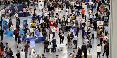 Jobless Claims Fell by 20,000 Last Week