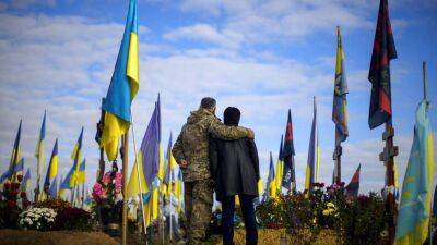 Up to 13,000 Ukrainian soldiers lost in war, says official