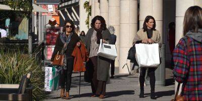 Consumer Spending Tapered Off Ahead of the Holidays