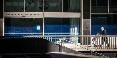Australia Central Bank Ends Key Pandemic Program