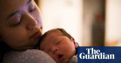 Why women are delaying having children