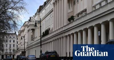 Russian oligarchs in UK face new laws tackling ‘dirty money’