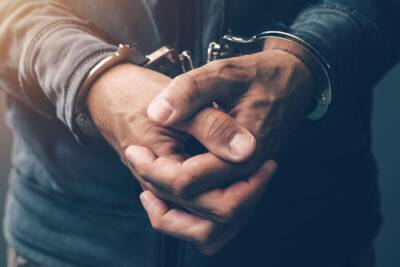 US Arrests Two Suspects in Bitfinex Bitcoin Hack, Seize USD 3.6B in BTC