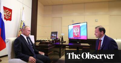 Putin propagandist news host has British home and citizenship