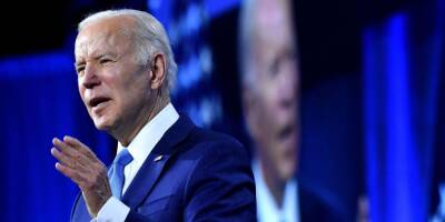 Biden Emphasizes Deficit Reduction in Bid to Pass Economic Agenda