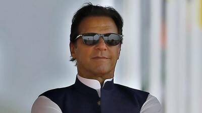 Pakistan's prime minister Imran Khan ousted in no-confidence vote