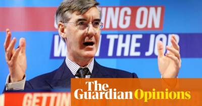 Working 9-5 doesn’t mean being chained to a desk. Someone tell Jacob Rees-Mogg