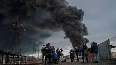Ukraine war: Explosions heard in Odesa as Russia appears to shift focus south and east