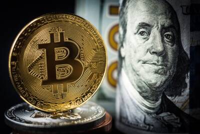 New Bitcoin's Chance to 'Bitcoinze the Dollar', Crypto Seizures + More News