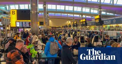 UK holidaymakers face cancelled flights and ferry delays in Easter travel chaos