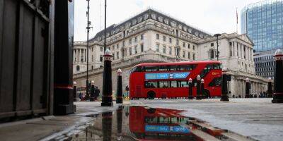 Pound Slides After Bank of England Signals Caution as It Raises Rates