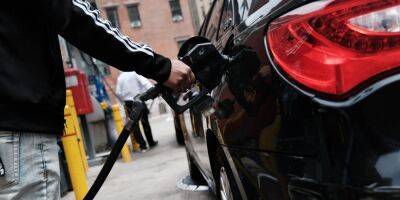 Gasoline Prices Reach $5 a Gallon Nationwide for the First Time