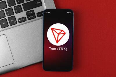 Massive Short Interest Pushes Funding Rate of Tron’s TRX to Negative 500% Annually