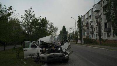 Ukraine war live updates: Severodonetsk close to falling