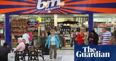 Outgoing boss of discount retailer B&M handed £5m payout