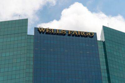 Wells Fargo matches Wall Street rivals with second junior pay hike