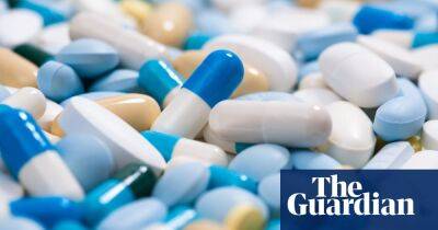 Drugmakers urged to give poorer nations access to more antibiotics