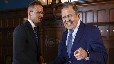 Hungary's top diplomat visits Moscow to negotiate gas supplies despite EU sanctions
