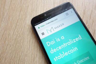 MakerDAO Founder Suggests ‘Seriously Considering’ Depegging DAI from USD
