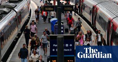 Rail fares: passengers in England will not face double-digit rise