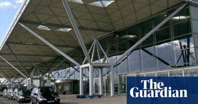 Drivers will be ‘stunned’ by rise in drop-off fees at UK airports, says RAC