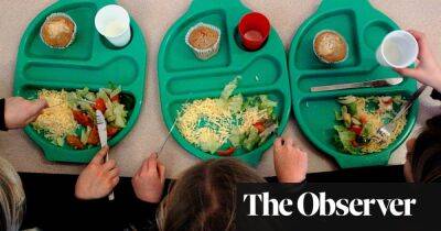 Fears of widespread child hunger spark calls for universal free school meals in UK