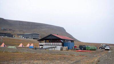 Polar bear injures French woman on Norway’s remote Svalbard Islands