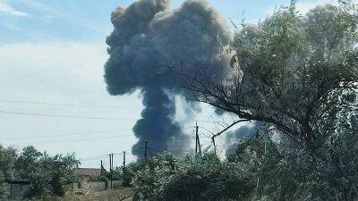 Ukraine war: Huge explosions rock Russian military base in Crimea