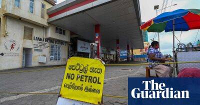 IMF offers Sri Lanka provisional $2.9bn loan to tackle debt crisis