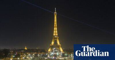Energy crisis to cast Eiffel Tower into early darkness