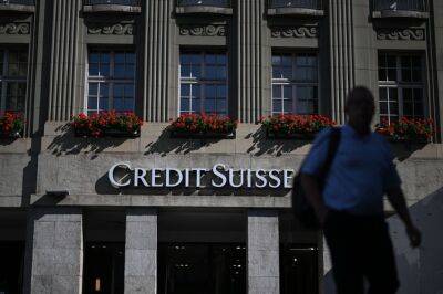 Credit Suisse draws up plans to split investment bank in three
