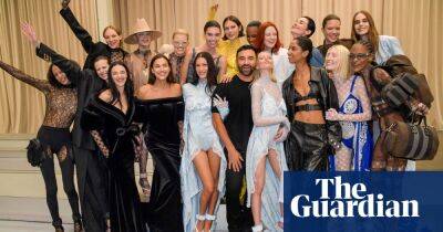 Burberry designer Riccardo Tisci to step down ending five years of Italian control