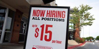 U.S. Jobless Claims Hit Lowest Level in Five Months