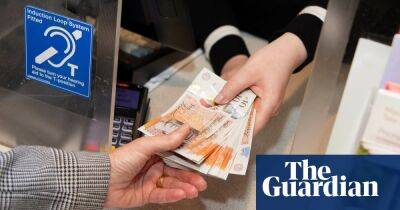 More ‘banking hubs’ to open across UK to tackle branch and ATM closures