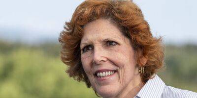 Fed’s Mester Says More Rate Rises are Needed Amid Inflation Surge