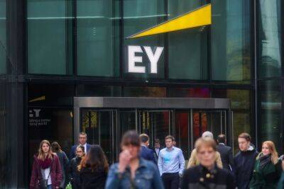EY partners to vote on break-up plans as bosses back overhaul