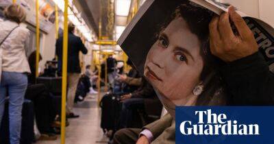 Media firms introduce advertising blackouts to respect late Queen