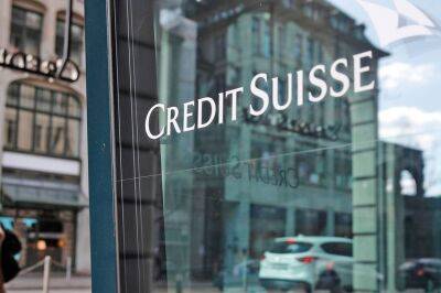 Credit Suisse rolls out more cash bonuses to keep senior bankers